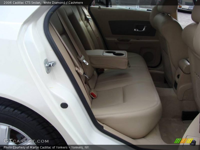 White Diamond / Cashmere 2006 Cadillac CTS Sedan
