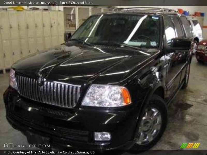 Black / Charcoal Black 2006 Lincoln Navigator Luxury 4x4
