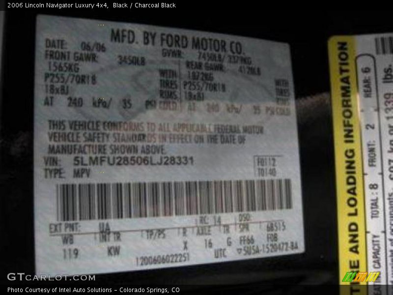 Black / Charcoal Black 2006 Lincoln Navigator Luxury 4x4