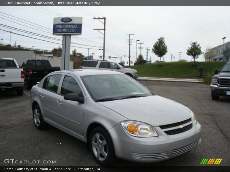 Ultra Silver Metallic / Gray 2005 Chevrolet Cobalt Sedan