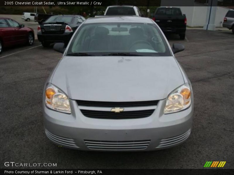 Ultra Silver Metallic / Gray 2005 Chevrolet Cobalt Sedan
