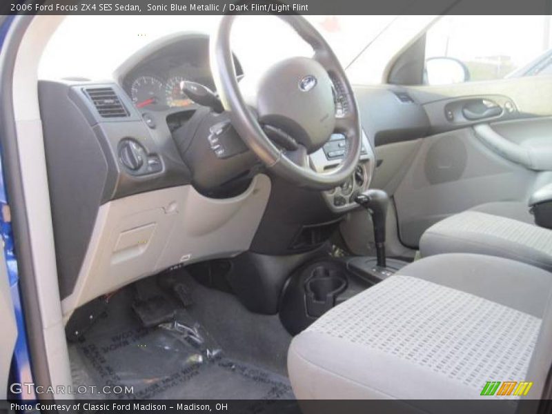 Sonic Blue Metallic / Dark Flint/Light Flint 2006 Ford Focus ZX4 SES Sedan