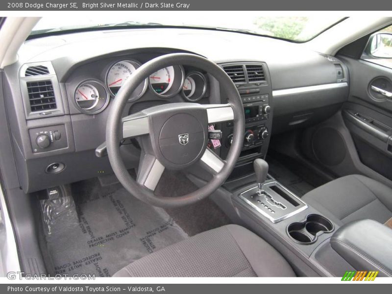 Bright Silver Metallic / Dark Slate Gray 2008 Dodge Charger SE