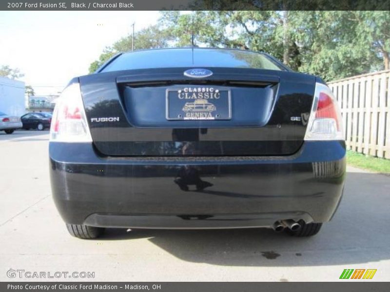 Black / Charcoal Black 2007 Ford Fusion SE