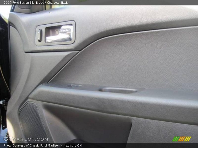 Black / Charcoal Black 2007 Ford Fusion SE