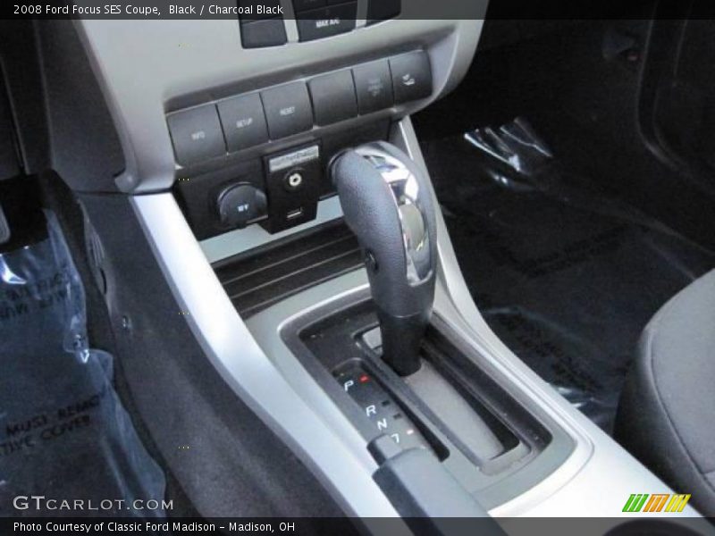 Black / Charcoal Black 2008 Ford Focus SES Coupe
