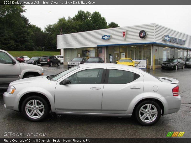 Bright Silver Metallic / Dark Slate Gray 2009 Dodge Avenger SXT