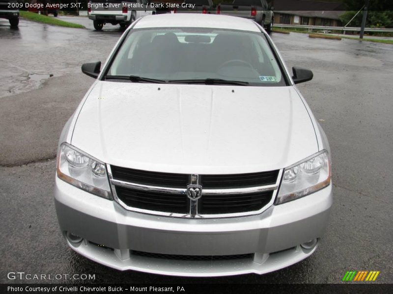 Bright Silver Metallic / Dark Slate Gray 2009 Dodge Avenger SXT