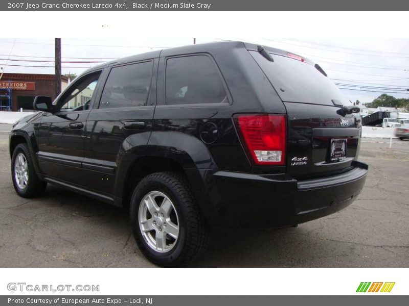 Black / Medium Slate Gray 2007 Jeep Grand Cherokee Laredo 4x4