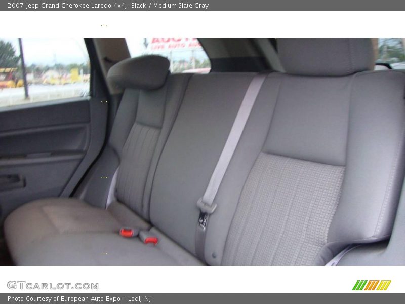 Black / Medium Slate Gray 2007 Jeep Grand Cherokee Laredo 4x4