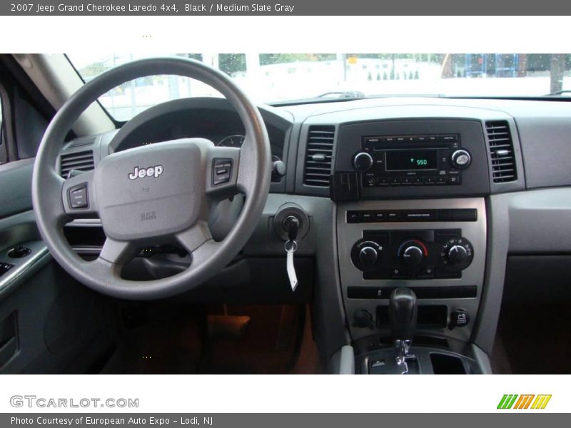Black / Medium Slate Gray 2007 Jeep Grand Cherokee Laredo 4x4