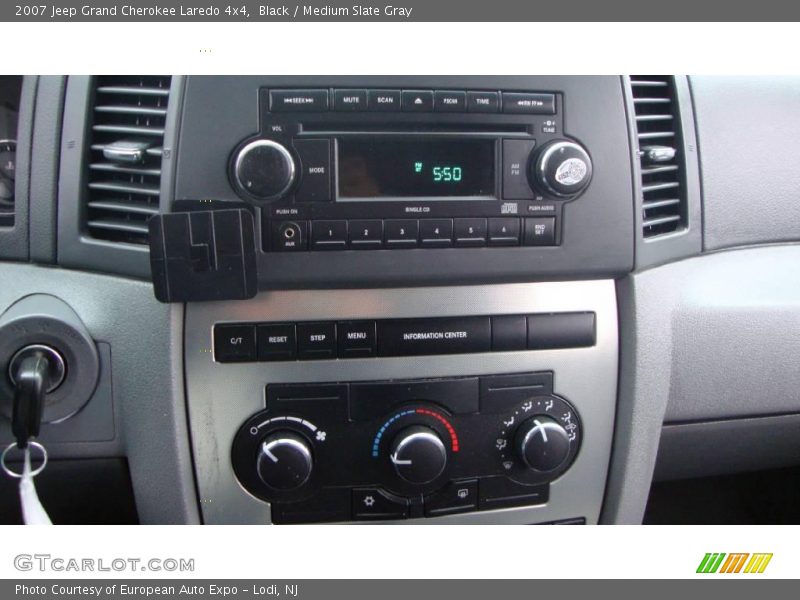 Black / Medium Slate Gray 2007 Jeep Grand Cherokee Laredo 4x4