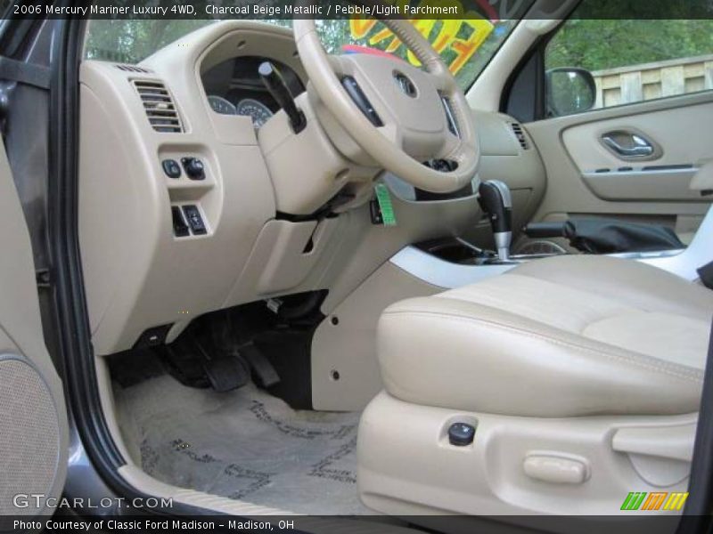 Charcoal Beige Metallic / Pebble/Light Parchment 2006 Mercury Mariner Luxury 4WD