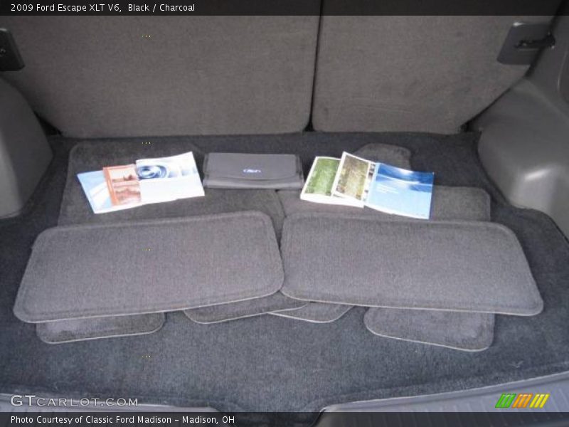 Black / Charcoal 2009 Ford Escape XLT V6