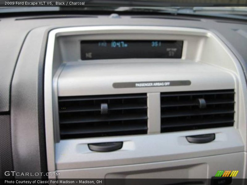 Black / Charcoal 2009 Ford Escape XLT V6