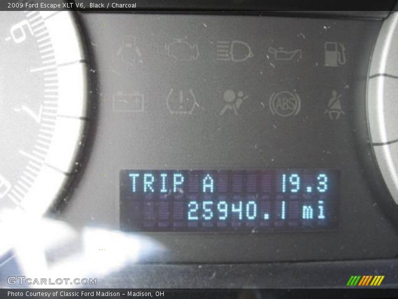 Black / Charcoal 2009 Ford Escape XLT V6