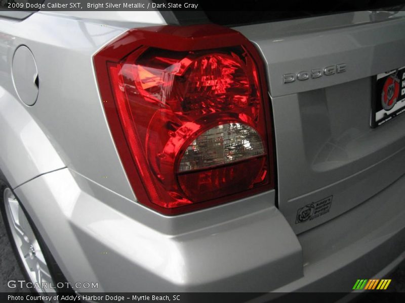 Bright Silver Metallic / Dark Slate Gray 2009 Dodge Caliber SXT