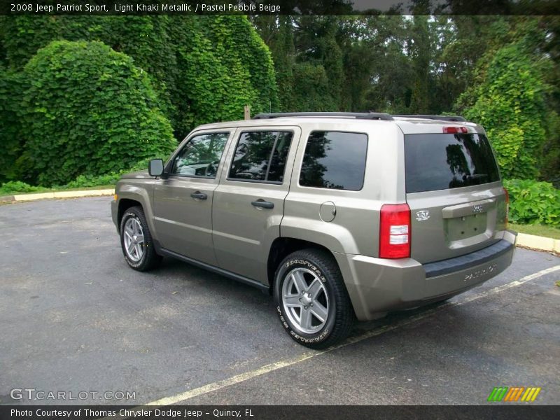 Light Khaki Metallic / Pastel Pebble Beige 2008 Jeep Patriot Sport