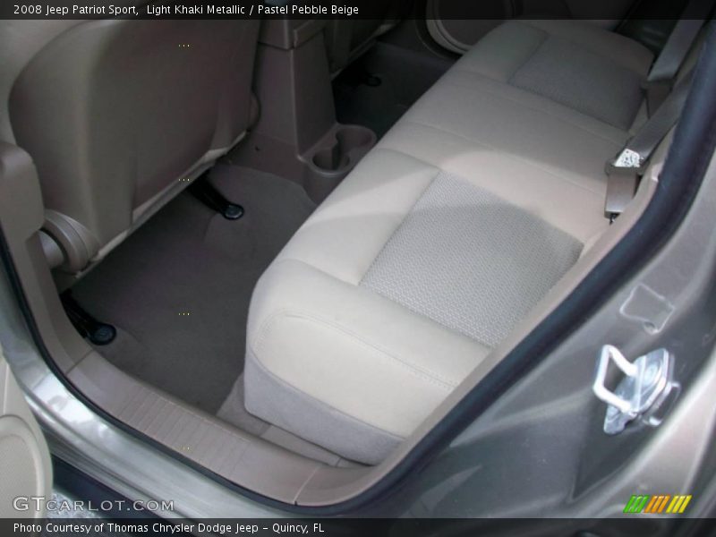 Light Khaki Metallic / Pastel Pebble Beige 2008 Jeep Patriot Sport