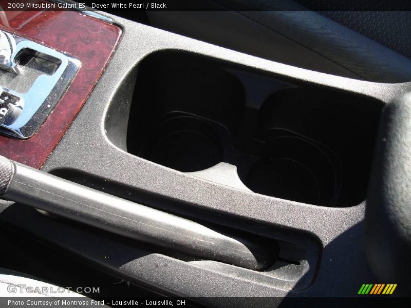 Dover White Pearl / Black 2009 Mitsubishi Galant ES