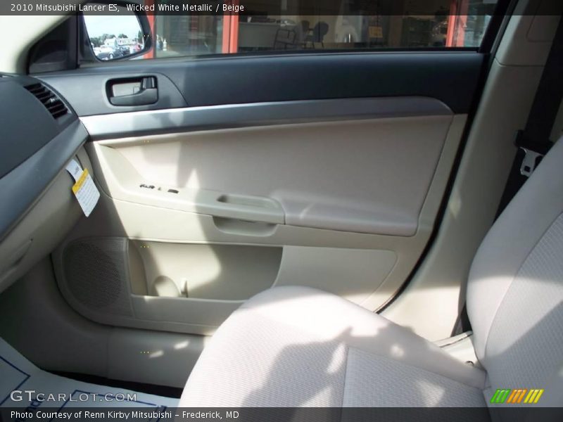 Wicked White Metallic / Beige 2010 Mitsubishi Lancer ES