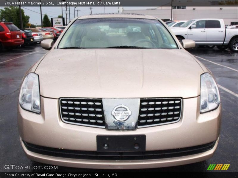 Champagne Mist Metallic / Cafe Latte 2004 Nissan Maxima 3.5 SL