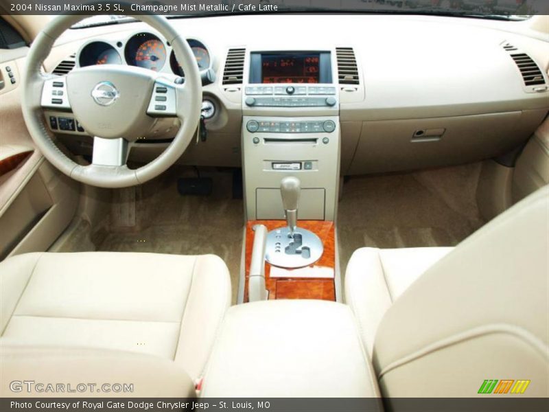 Champagne Mist Metallic / Cafe Latte 2004 Nissan Maxima 3.5 SL