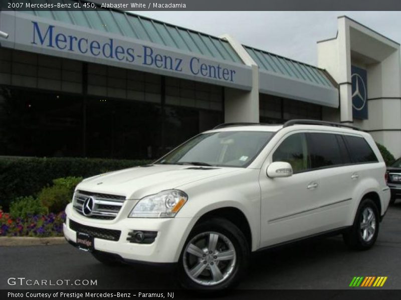 Alabaster White / Macadamia 2007 Mercedes-Benz GL 450