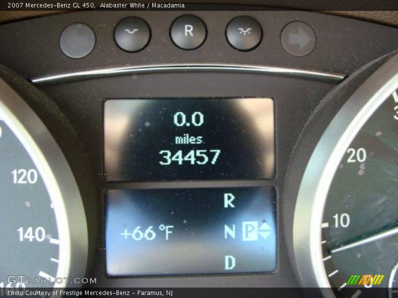 Alabaster White / Macadamia 2007 Mercedes-Benz GL 450