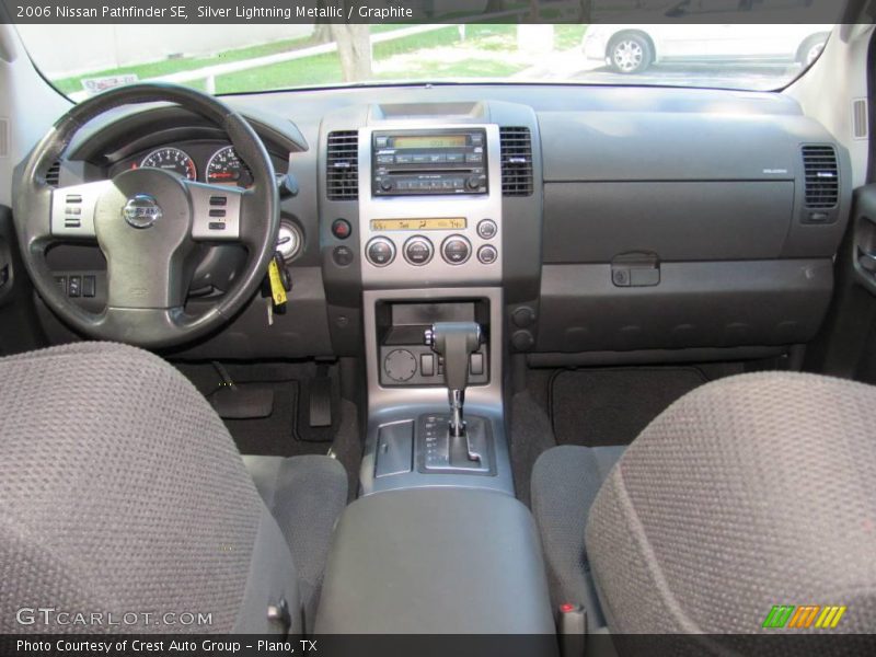 Silver Lightning Metallic / Graphite 2006 Nissan Pathfinder SE