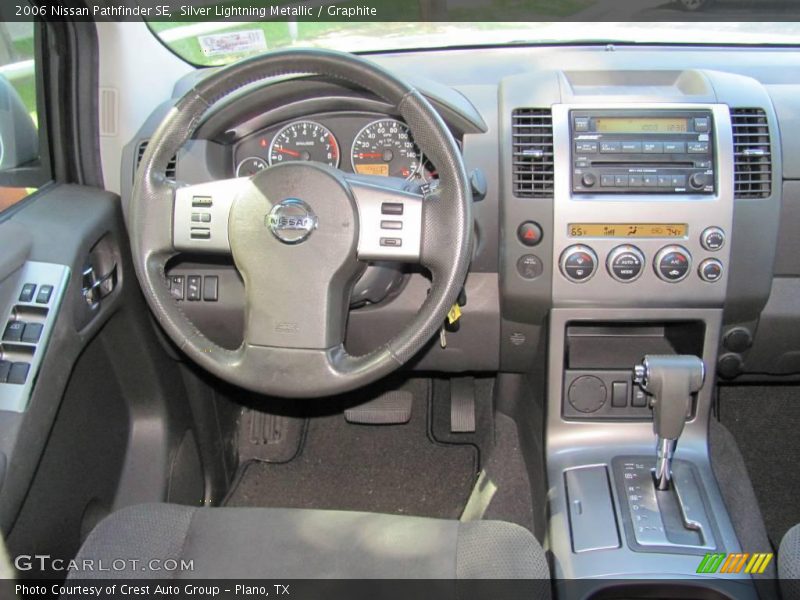 Silver Lightning Metallic / Graphite 2006 Nissan Pathfinder SE