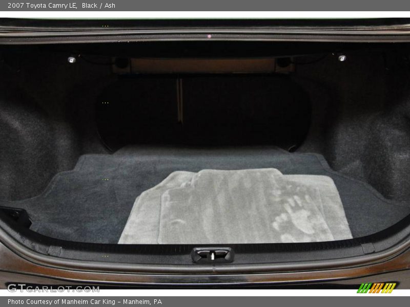Black / Ash 2007 Toyota Camry LE