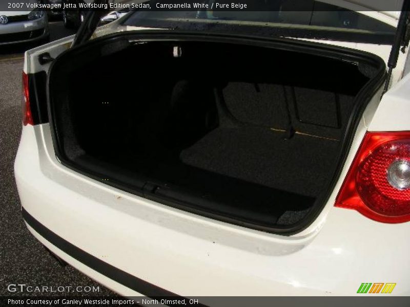 Campanella White / Pure Beige 2007 Volkswagen Jetta Wolfsburg Edition Sedan