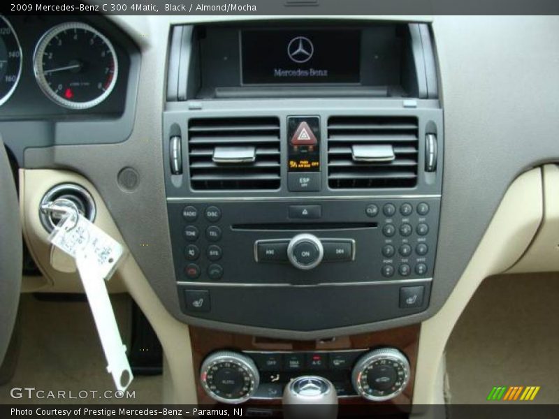 Black / Almond/Mocha 2009 Mercedes-Benz C 300 4Matic