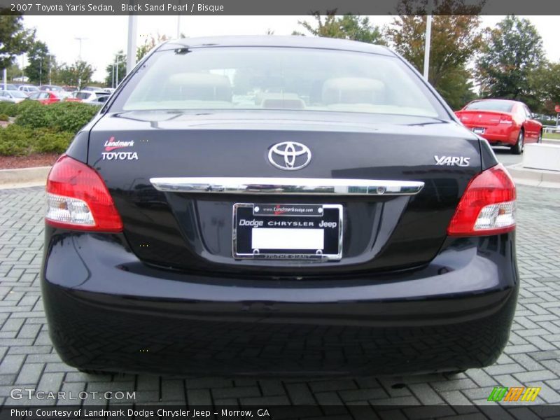 Black Sand Pearl / Bisque 2007 Toyota Yaris Sedan