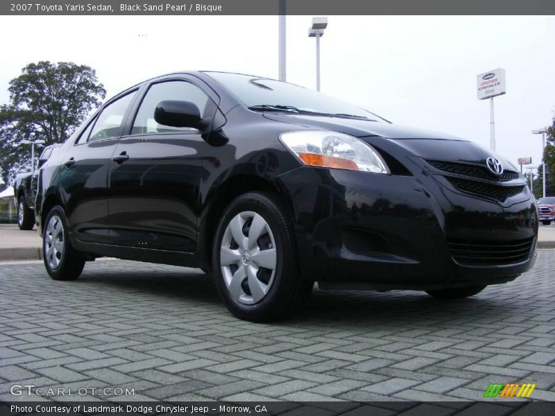 Black Sand Pearl / Bisque 2007 Toyota Yaris Sedan
