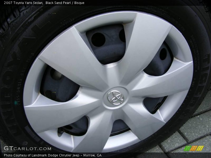 Black Sand Pearl / Bisque 2007 Toyota Yaris Sedan