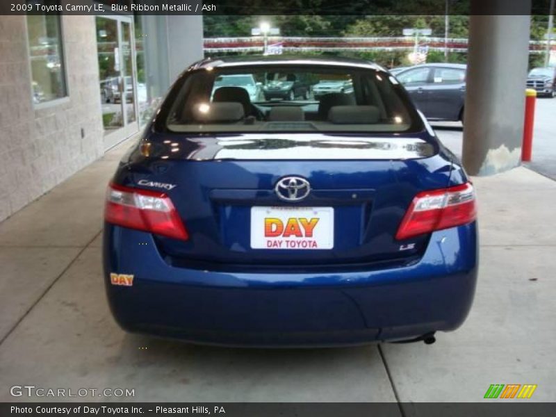 Blue Ribbon Metallic / Ash 2009 Toyota Camry LE