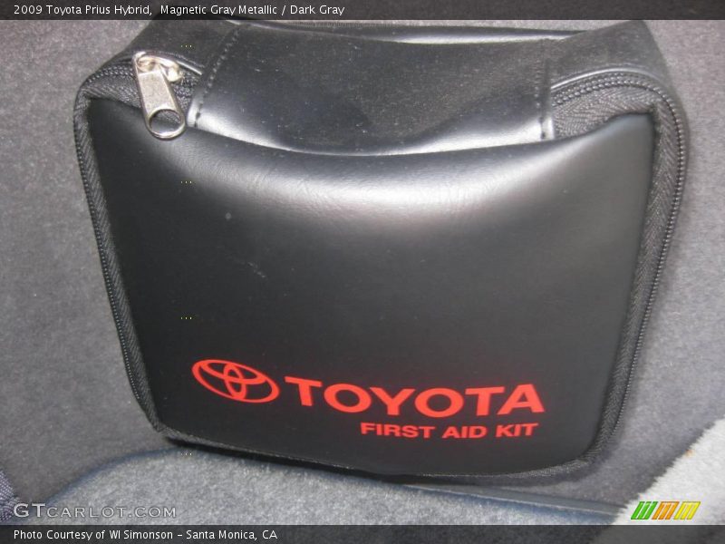 Magnetic Gray Metallic / Dark Gray 2009 Toyota Prius Hybrid
