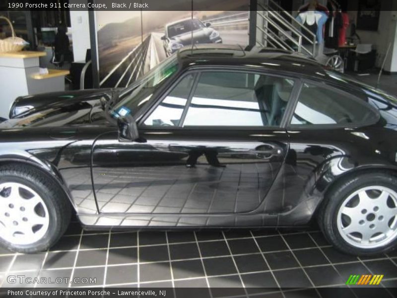 Black / Black 1990 Porsche 911 Carrera Coupe