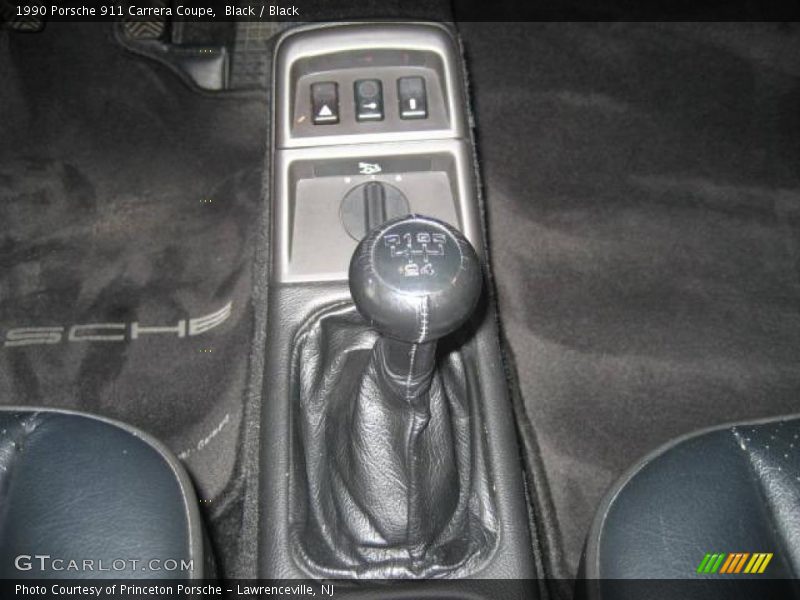 Black / Black 1990 Porsche 911 Carrera Coupe