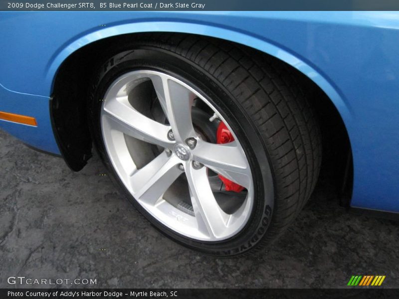 B5 Blue Pearl Coat / Dark Slate Gray 2009 Dodge Challenger SRT8