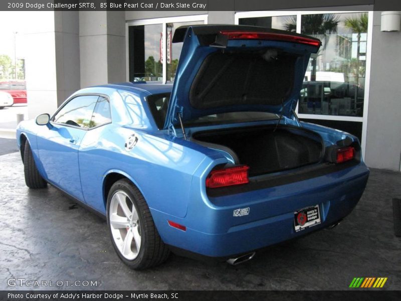 B5 Blue Pearl Coat / Dark Slate Gray 2009 Dodge Challenger SRT8