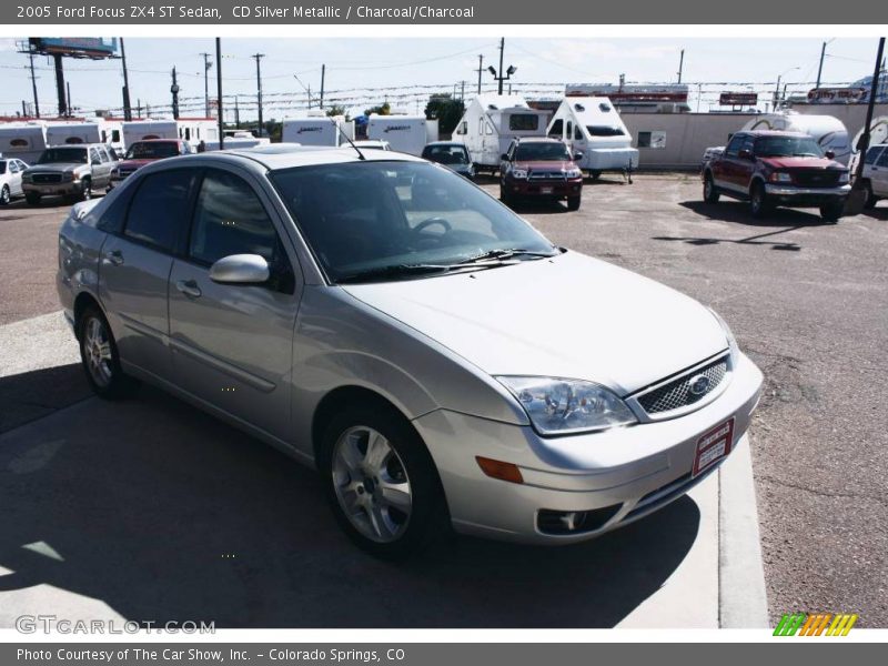 CD Silver Metallic / Charcoal/Charcoal 2005 Ford Focus ZX4 ST Sedan