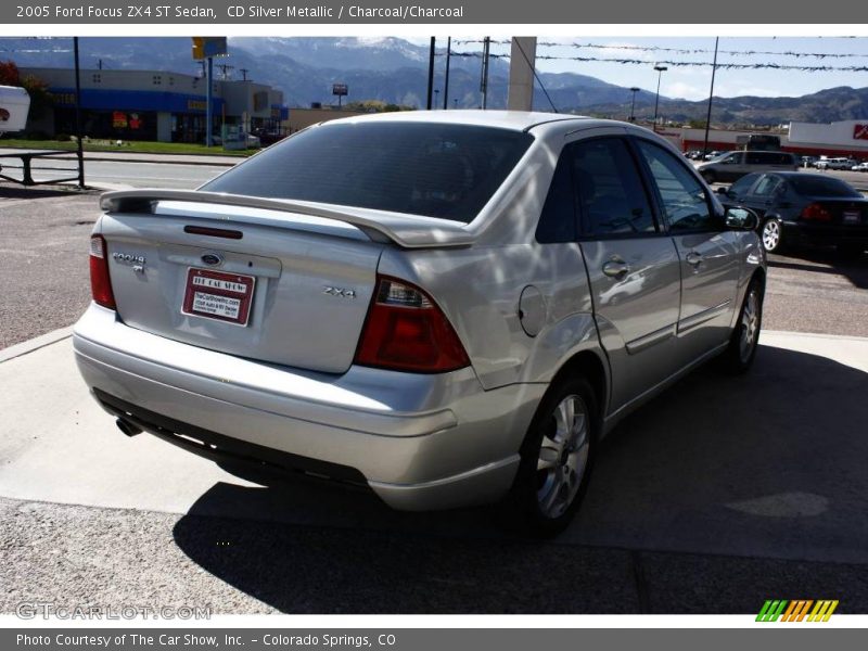 CD Silver Metallic / Charcoal/Charcoal 2005 Ford Focus ZX4 ST Sedan