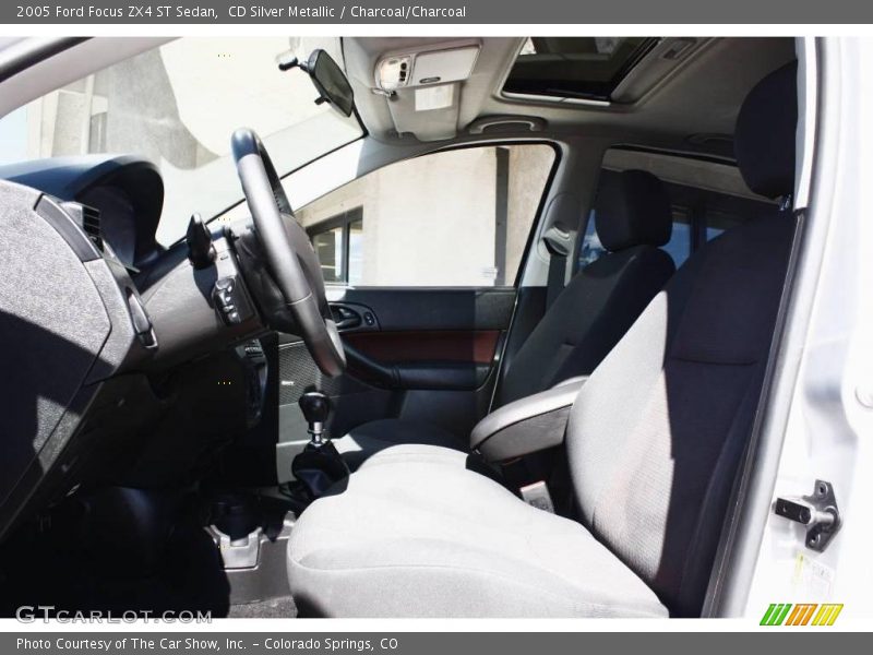 CD Silver Metallic / Charcoal/Charcoal 2005 Ford Focus ZX4 ST Sedan