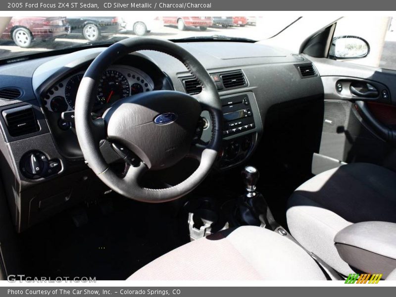 CD Silver Metallic / Charcoal/Charcoal 2005 Ford Focus ZX4 ST Sedan