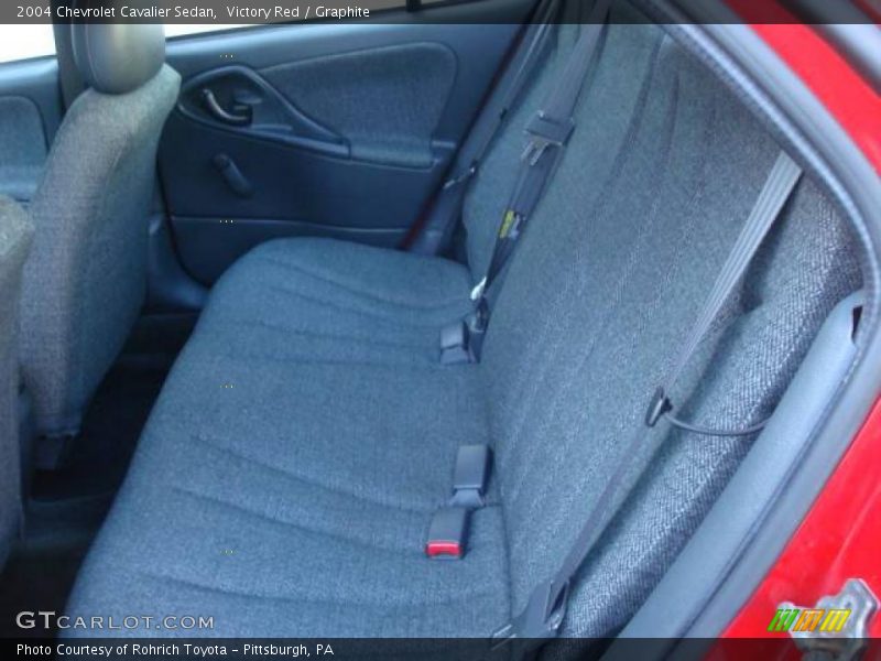 Victory Red / Graphite 2004 Chevrolet Cavalier Sedan