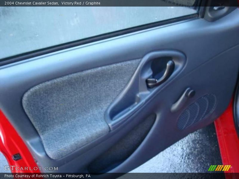 Victory Red / Graphite 2004 Chevrolet Cavalier Sedan