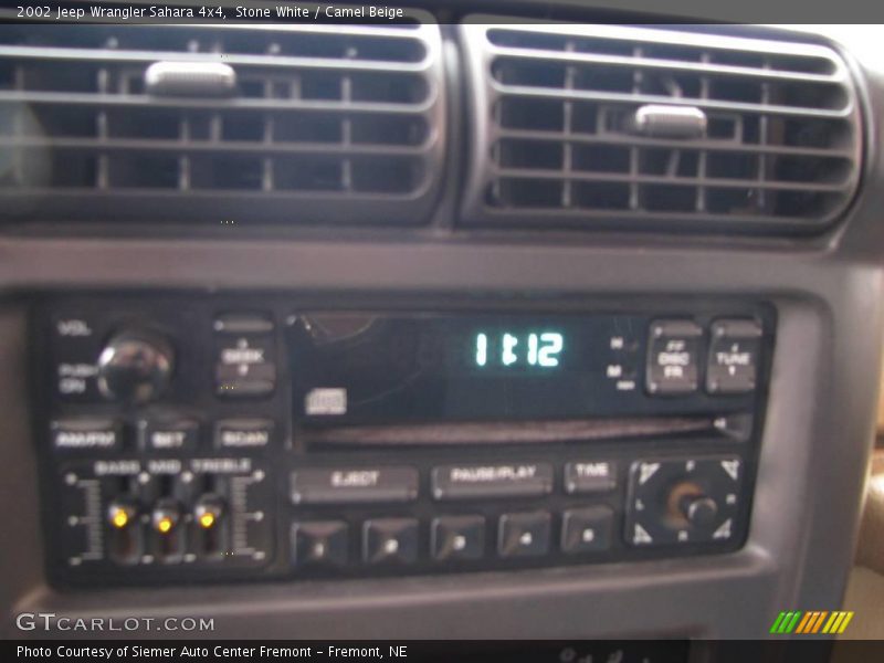 Stone White / Camel Beige 2002 Jeep Wrangler Sahara 4x4